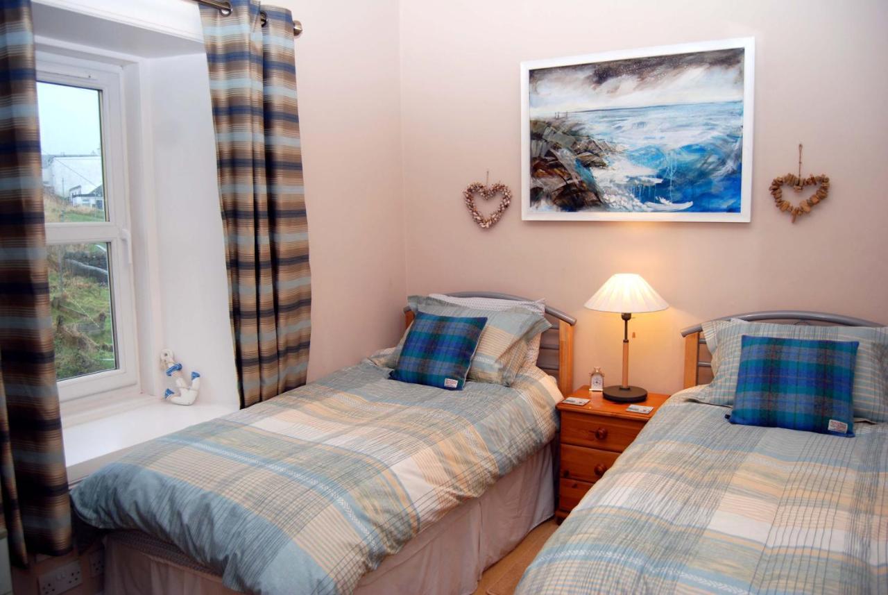Bed and Breakfast Orsay House Portnahaven Экстерьер фото