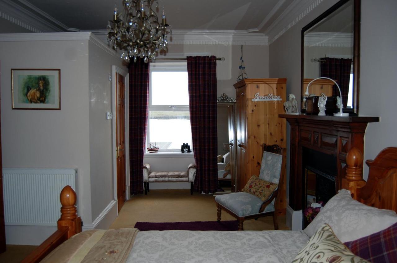 Bed and Breakfast Orsay House Portnahaven Экстерьер фото